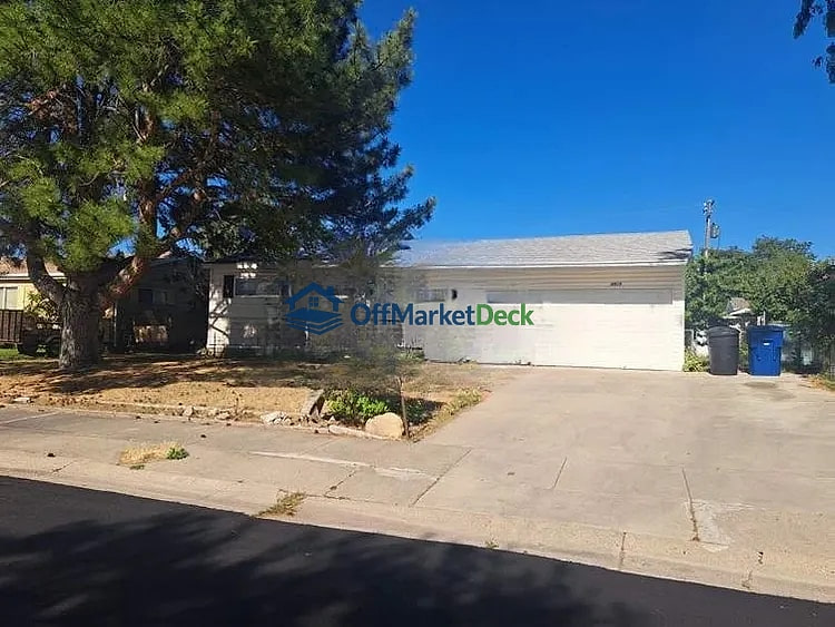 Off-market house in Salt Lake City, Utah — 5 beds, 2 baths, $335,000 — photo 3 of 8