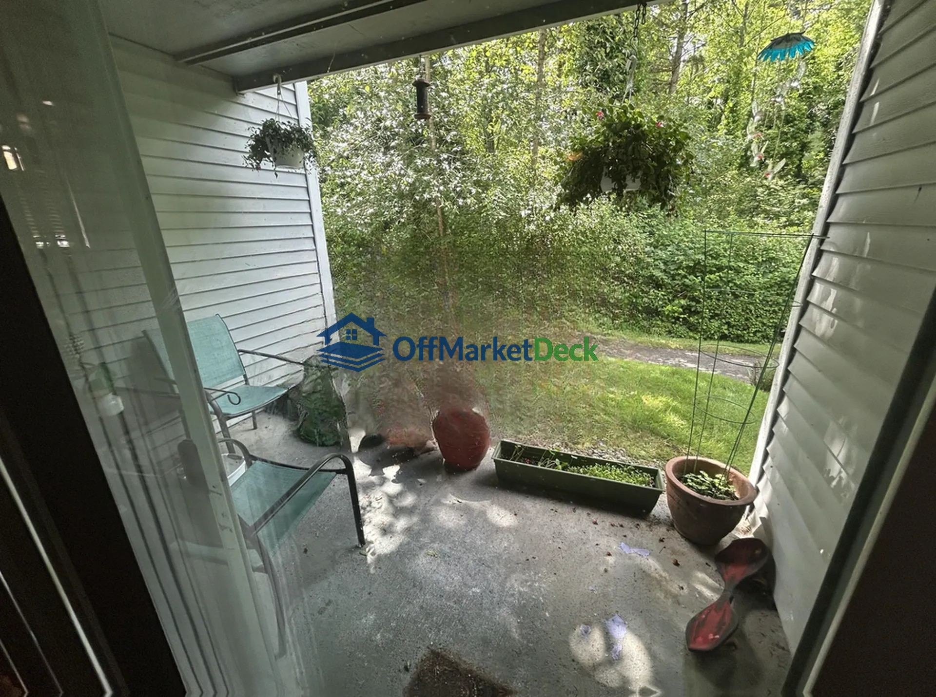 Off-market house in Mountlake Terrace, Washington — 3 beds, 2 baths, $340,000 — photo 3 of 4