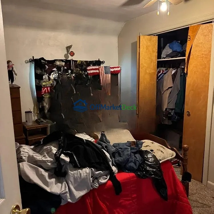 Off-market house in Donora, Pennsylvania — 3 beds, 1 bath, $83,900 — photo 8 of 8