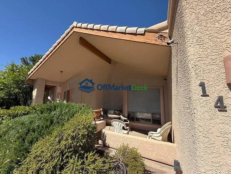 Off-market house in Clarkdale, Arizona — 3 beds, 2 baths, $360,000 — photo 4 of 8
