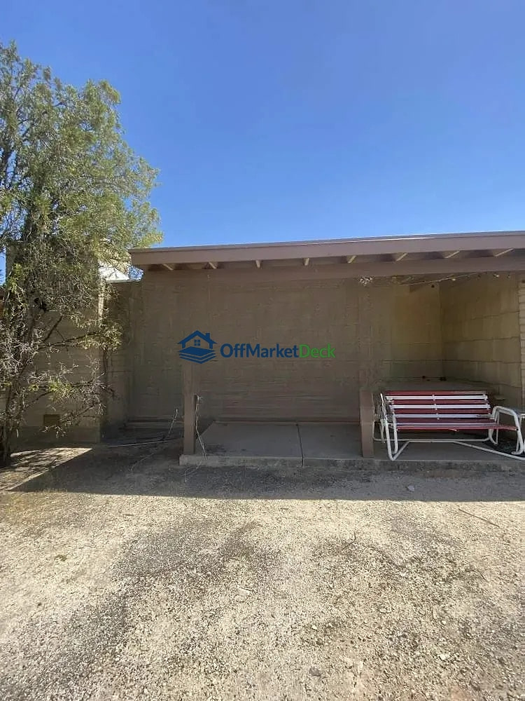 Off-market house in Tucson, Arizona — 4 beds, 2 baths, $365,000 — photo 4 of 8