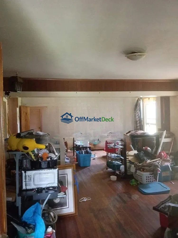 Off-market house in Sheffield, Alabama — 3 beds, 1 bath, $82,200 — photo 3 of 8