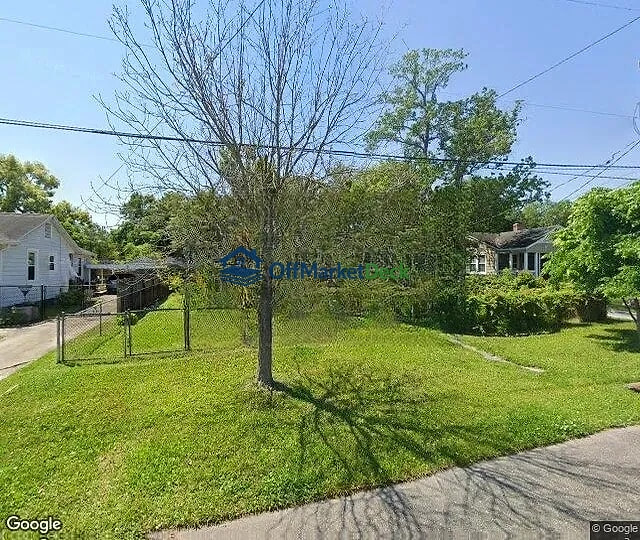 Off-market house in Jacksonville, Florida — 3 beds, 1 bath, $120,000 — photo 3 of 3
