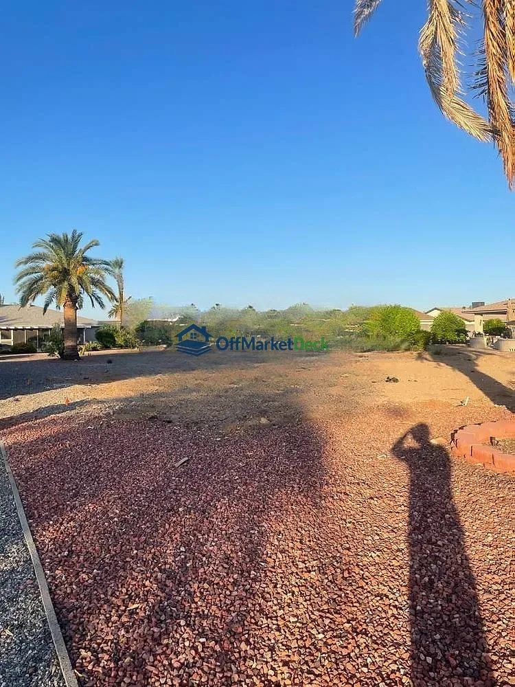 Off-market house in Sun City, Arizona — 2 beds, 1 bath, $130,990 — photo 5 of 8