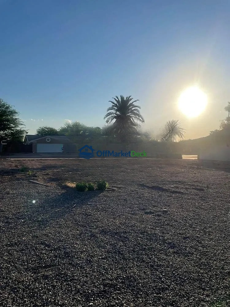 Off-market house in Sun City, Arizona — 2 beds, 1 bath, $130,990 — photo 7 of 8