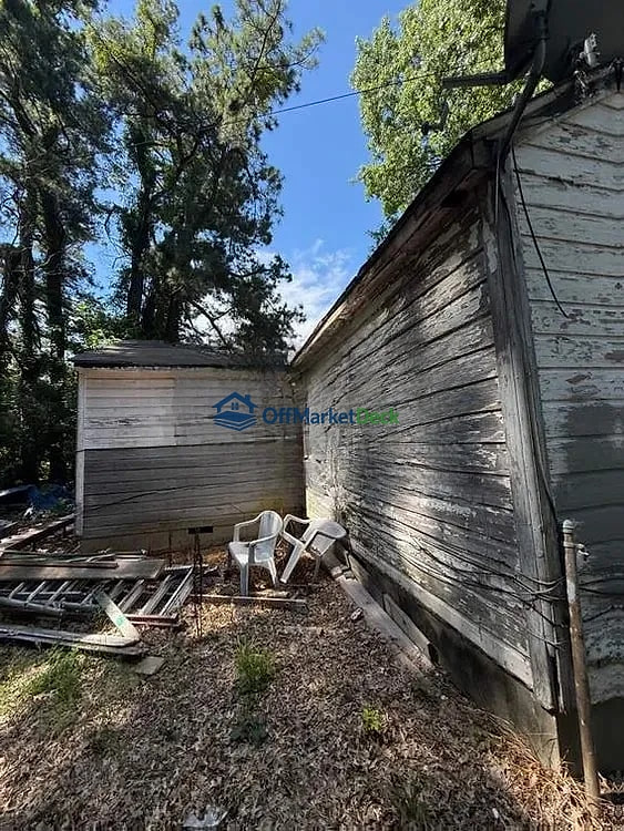 Off-market house in Memphis, Tennessee — 3 beds, 1 bath, $39,900 — photo 4 of 8