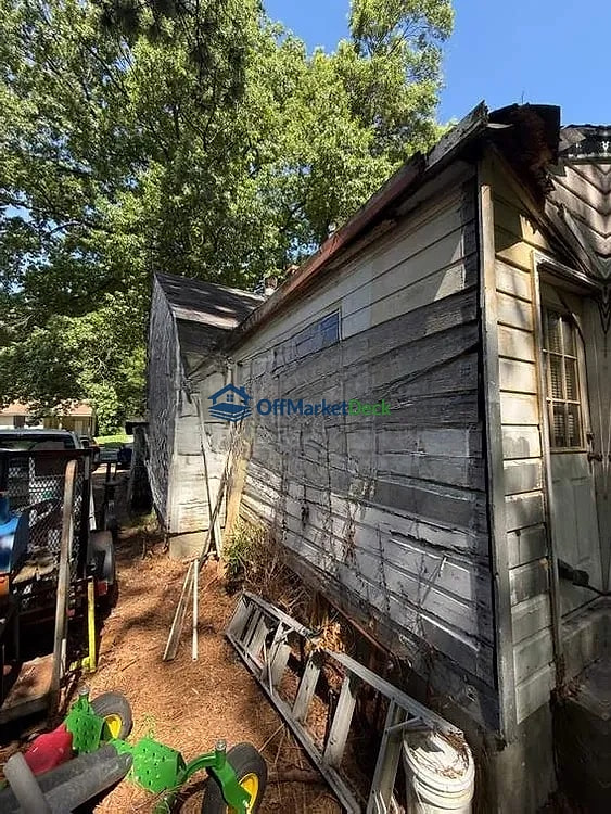 Off-market house in Memphis, Tennessee — 3 beds, 1 bath, $39,900 — photo 6 of 8