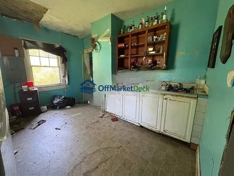 Off-market house in Bessemer, Alabama — 3 beds, 1 bath, $54,000 — photo 8 of 8