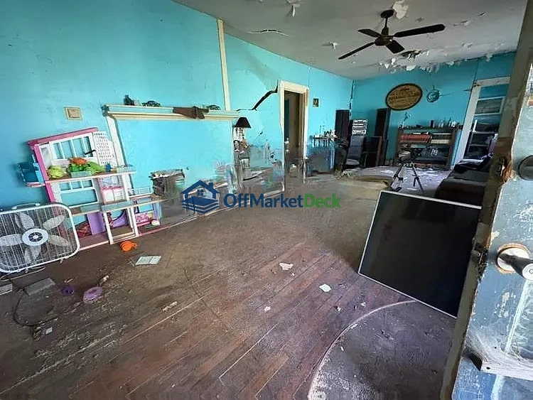Off-market house in Bessemer, Alabama — 3 beds, 1 bath, $54,000 — photo 4 of 8