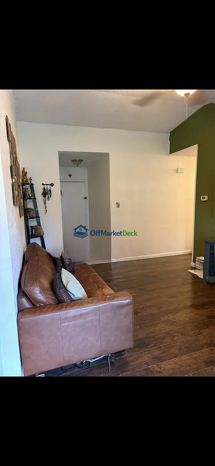 Off-market house in Mesquite, Texas — 3 beds, 1.5 baths, $165,000 — photo 2 of 8