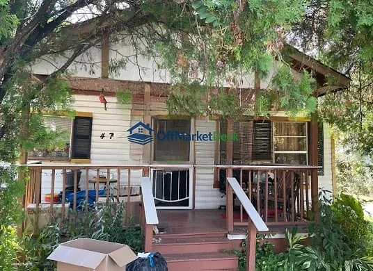 Off-market house in Houston, Texas — 3 beds, 1 bath, $145,000 — photo 2 of 3