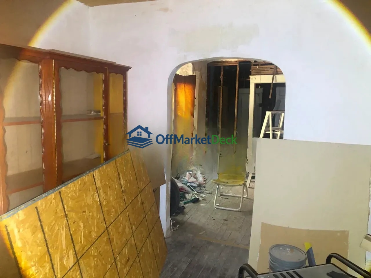 Off-market house in Kansas City, Kansas — 3 beds, 1 bath, $24,900 — photo 6 of 8