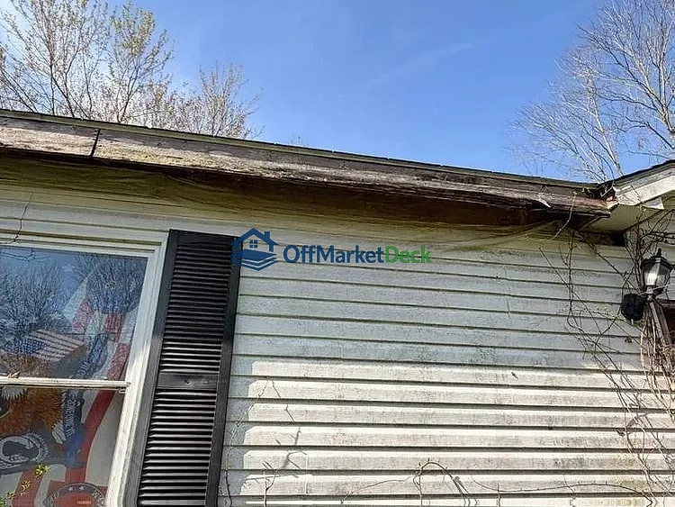 Off-market house in Mount Orab, Ohio — 4 beds, 1 bath, $45,000 — photo 5 of 5