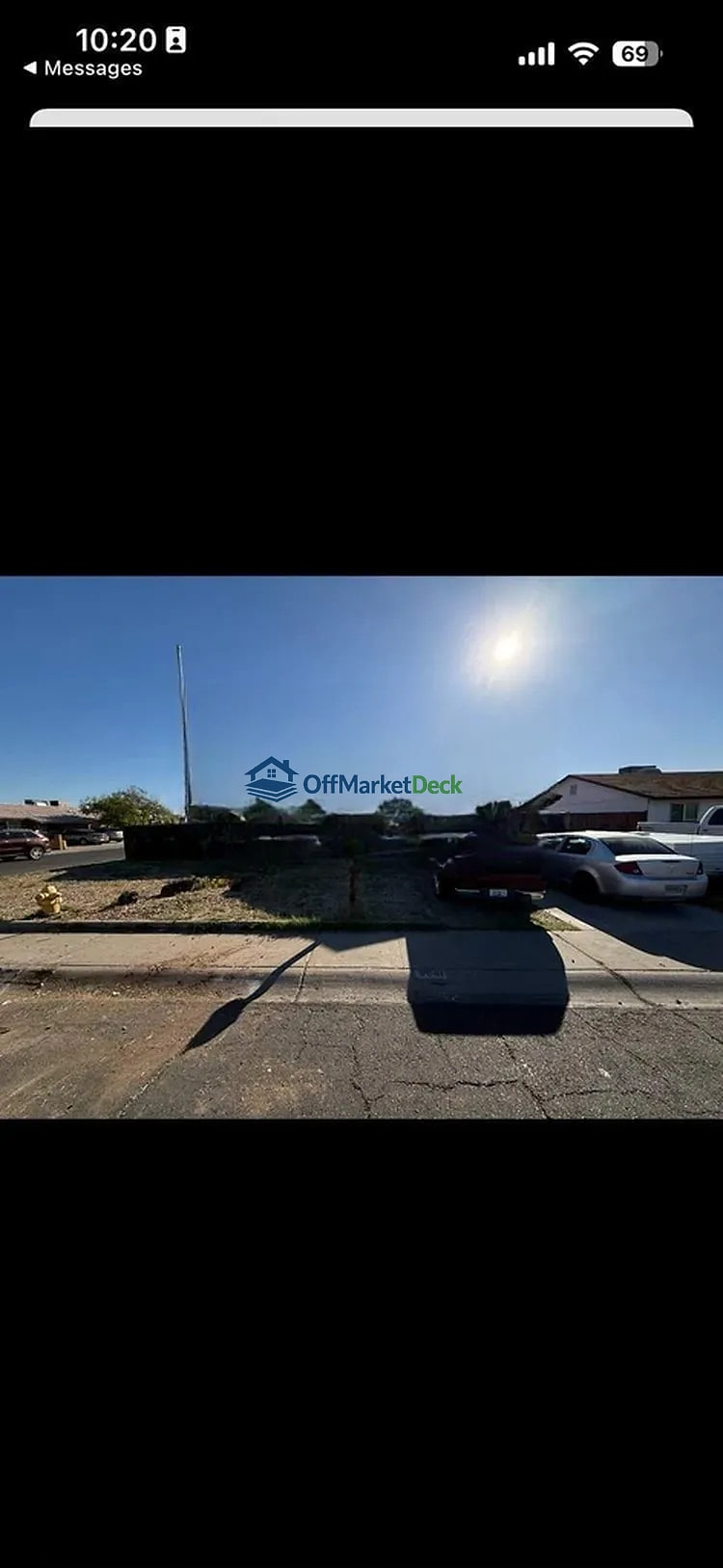 Off-market house in Phoenix, Arizona — 4 beds, 2 baths, $254,900 — photo 2 of 5