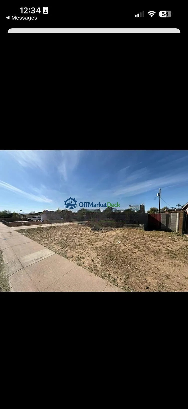 Off-market house in Phoenix, Arizona — 3 beds, 2 baths, $249,900 — photo 3 of 5
