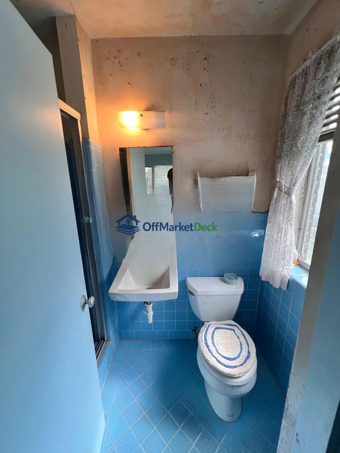 Off-market house in North Miami, Florida — 3 beds, 2 baths, $484,900 — photo 3 of 8