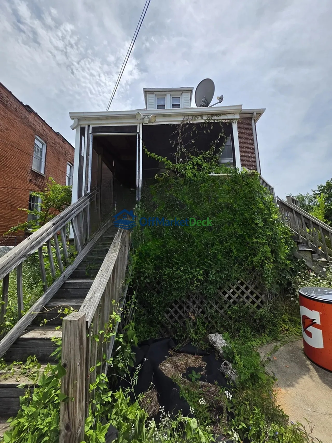 Off-market house in St. Louis, Missouri — 5 beds, 1.5 baths, $118,900 — photo 8 of 8