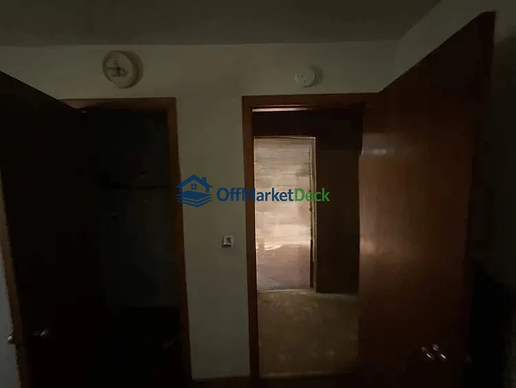 Off-market house in Grand Junction, Tennessee — 2 beds, 1 bath, $54,900 — photo 5 of 5