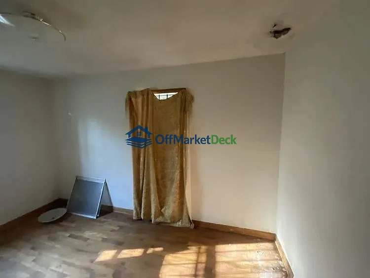 Off-market house in Grand Junction, Tennessee — 2 beds, 1 bath, $54,900 — photo 4 of 5