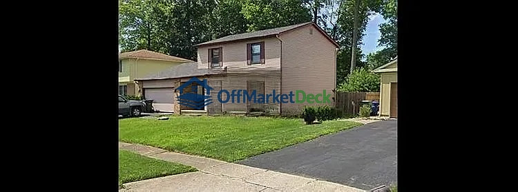 Off-market house in Columbus, Ohio — 4 beds, 2 baths, $219,999 — photo 2 of 3