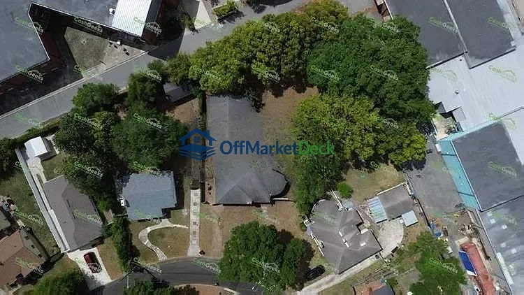 Off-market house in Jacksonville, Florida — 3 beds, 1 bath, $185,000 — photo 4 of 5