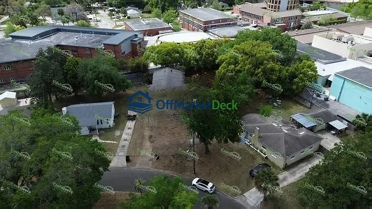 Off-market house in Jacksonville, Florida — 3 beds, 1 bath, $185,000 — photo 5 of 5