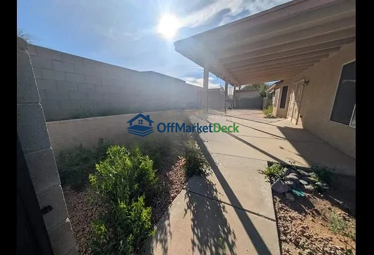 Off-market house in Tucson, Arizona — 4 beds, 3 baths, $295,000 — photo 5 of 5