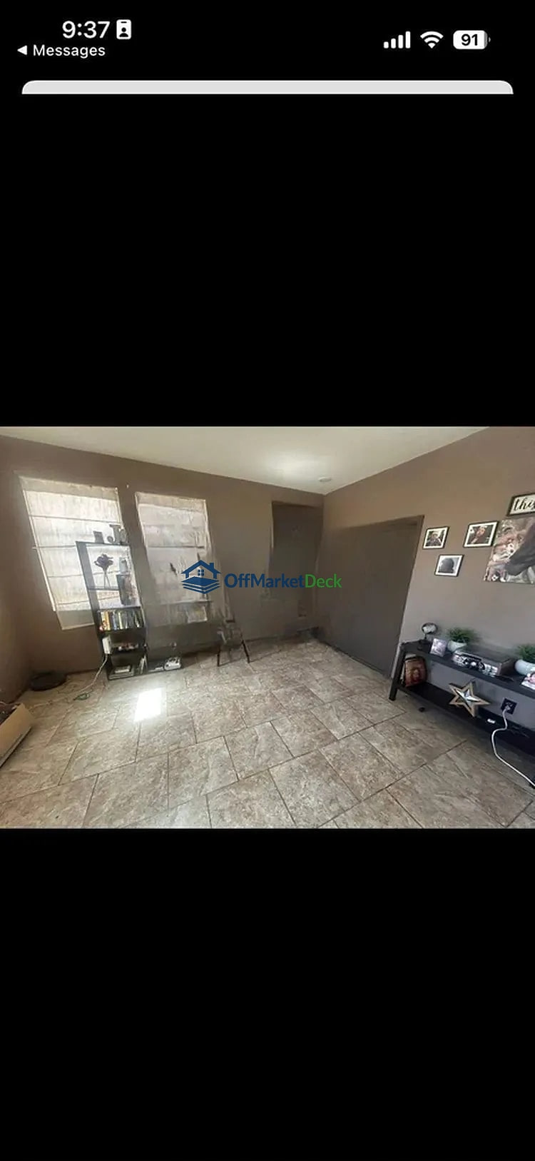 Off-market house in Phoenix, Arizona — 3 beds, 2 baths, $289,900 — photo 2 of 5