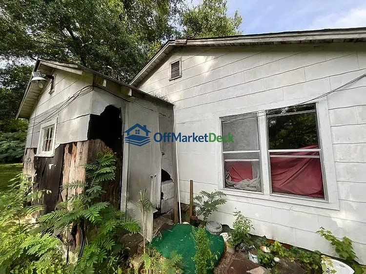 Off-market house in Summerville, Georgia — 3 beds, 1 bath, $64,000 — photo 8 of 8