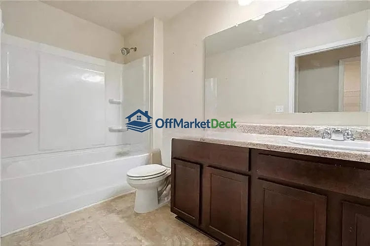 Off-market house in Fairburn, Georgia — 4 beds, 2.5 baths, $269,900 — photo 5 of 5