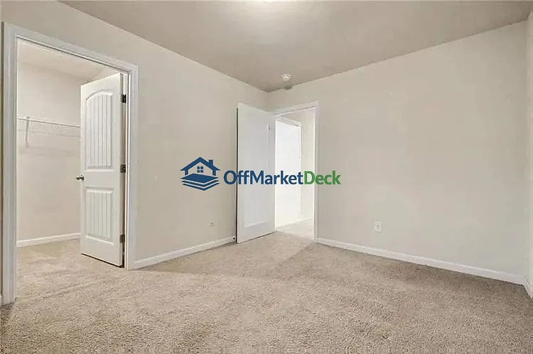 Off-market house in Fairburn, Georgia — 4 beds, 2.5 baths, $269,900 — photo 4 of 5