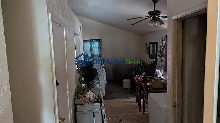 Off-market house in Fort Worth, Texas — 3 beds, 2.5 baths, $179,900 — photo 5 of 5