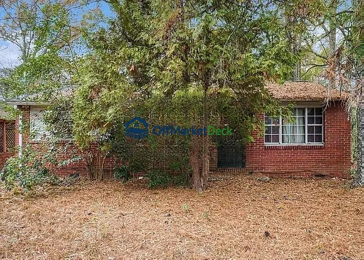 Off-market house in Atlanta, Georgia — 3 beds, 1 bath, $140,000 — photo 4 of 5