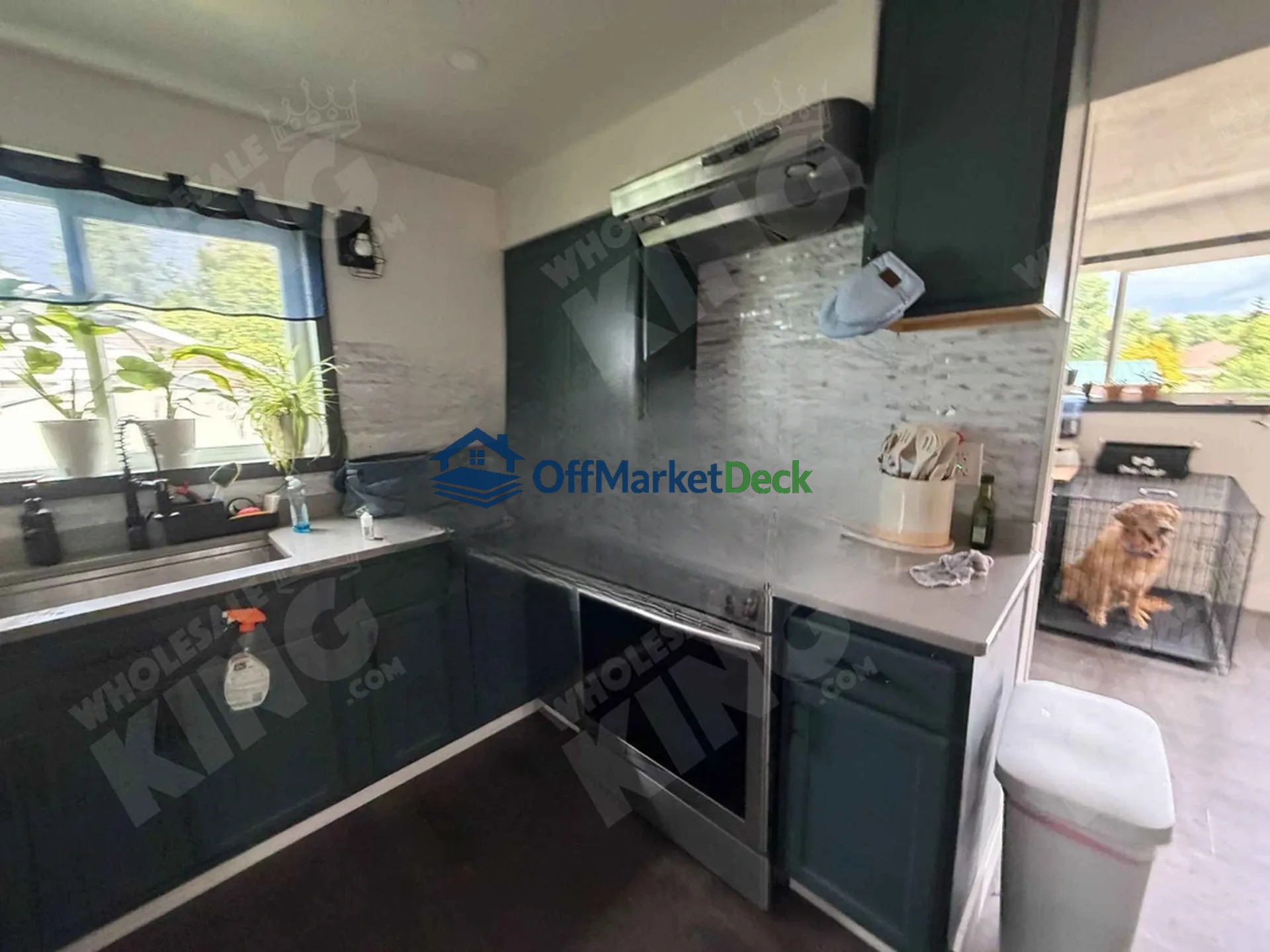 Off-market house in Aloha, Oregon — 3 beds, 2 baths, $390,000 — photo 6 of 8