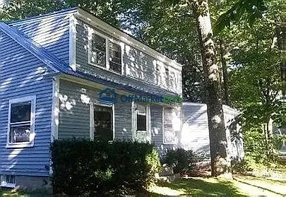 Off-market house in Lyndeborough, New Hampshire — 4 beds, 2 baths, $389,900 — photo 8 of 8