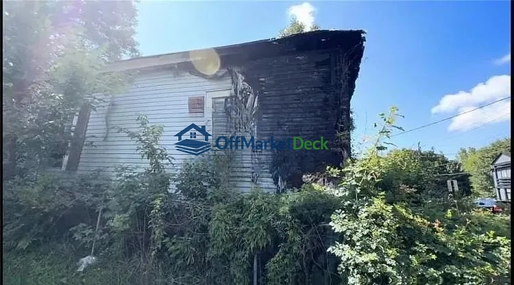 Off-market house in Atlanta, Georgia — 4 beds, 1 bath, $168,000 — photo 4 of 4