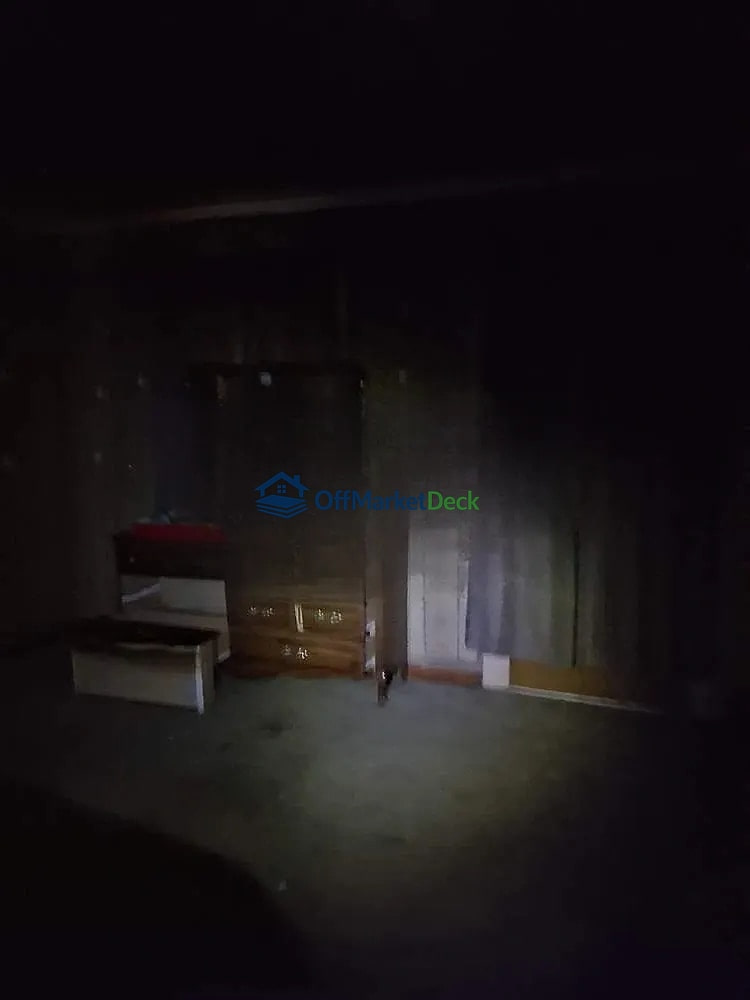 Off-market house in Birmingham, Alabama — 2 beds, 1 bath, $42,000 — photo 6 of 8