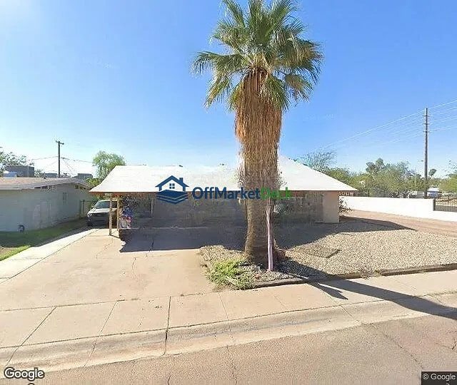 Off-market house in Tempe, Arizona — 3 beds, 2 baths, $329,000 — photo 2 of 3