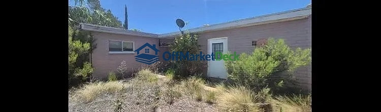Off-market house in Cochise County, Arizona — 3 beds, 2 baths, $70,000 — photo 2 of 8