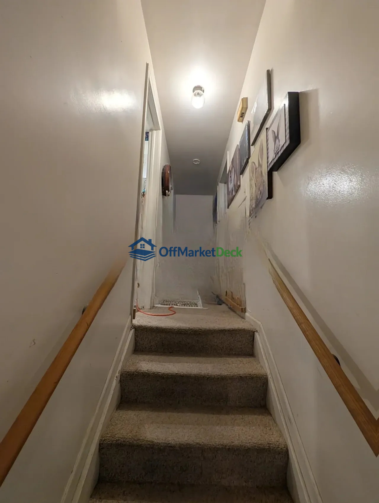 Off-market house in Oakland County, Michigan — 3 beds, 1 bath, $165,900 — photo 8 of 8