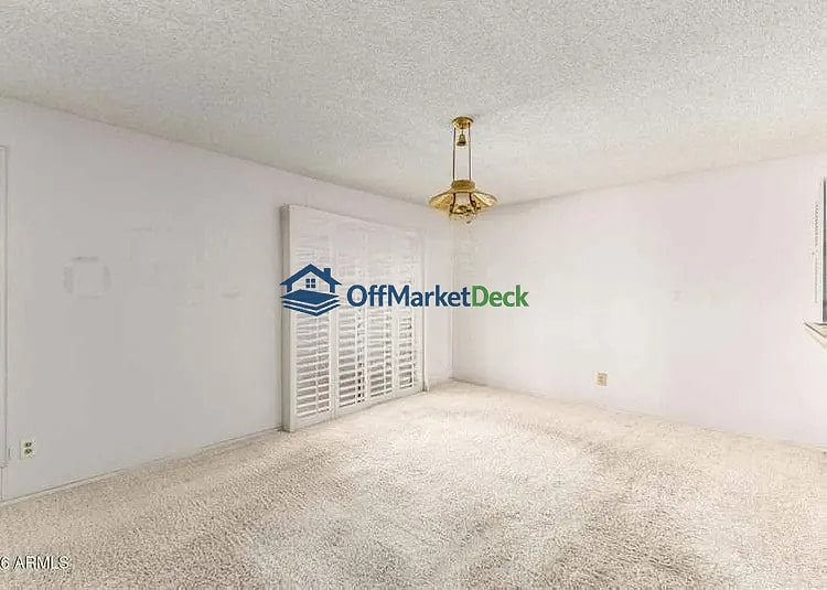 Off-market house in Sun Lakes, Arizona — 3 beds, 2 baths, $356,000 — photo 6 of 8