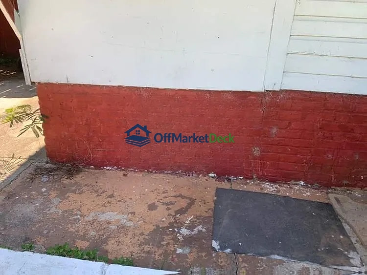 Off-market house in Atlanta, Georgia — 3 beds, 1 bath, $180,000 — photo 3 of 8