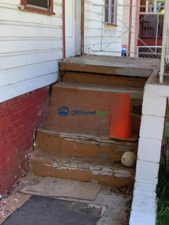Off-market house in Atlanta, Georgia — 3 beds, 1 bath, $180,000 — photo 2 of 8