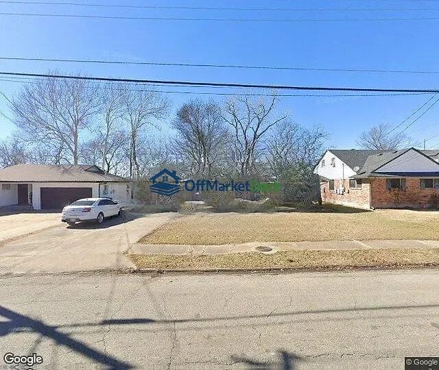 Off-market house in Sherman, Texas — 3 beds, 2 baths, $25,500 — photo 3 of 3