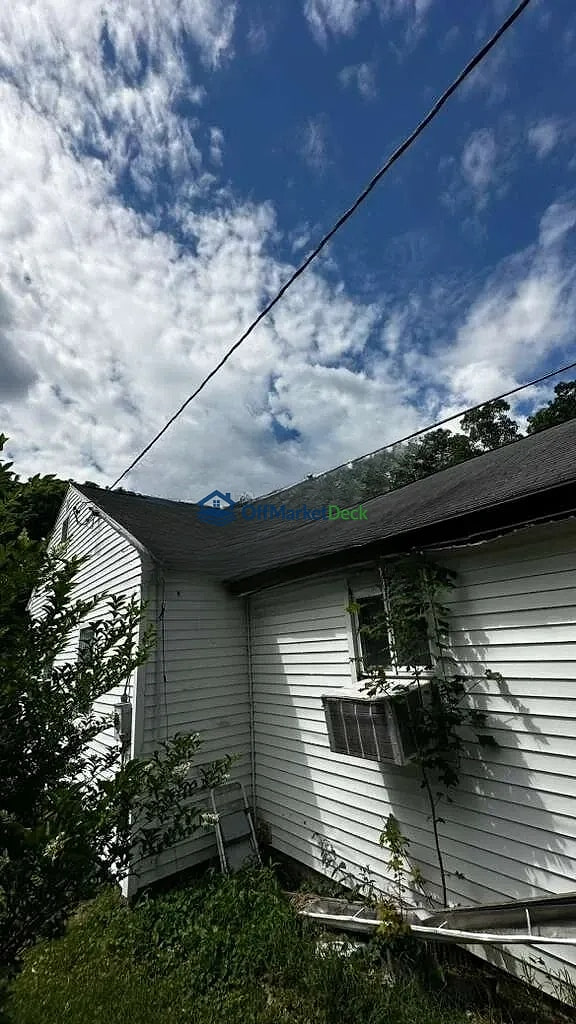 Off-market house in Irondequoit, New York — 4 beds, 2 baths, $174,900 — photo 8 of 8