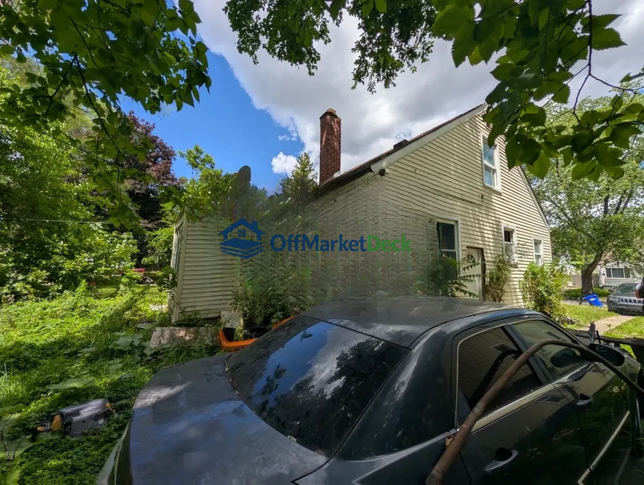 Off-market house in Detroit, Michigan — 3 beds, 1 bath, $21,490 — photo 5 of 8