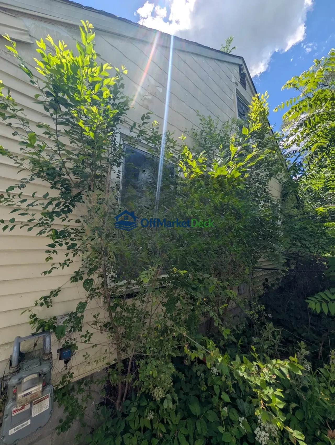 Off-market house in Detroit, Michigan — 3 beds, 1 bath, $21,490 — photo 3 of 8