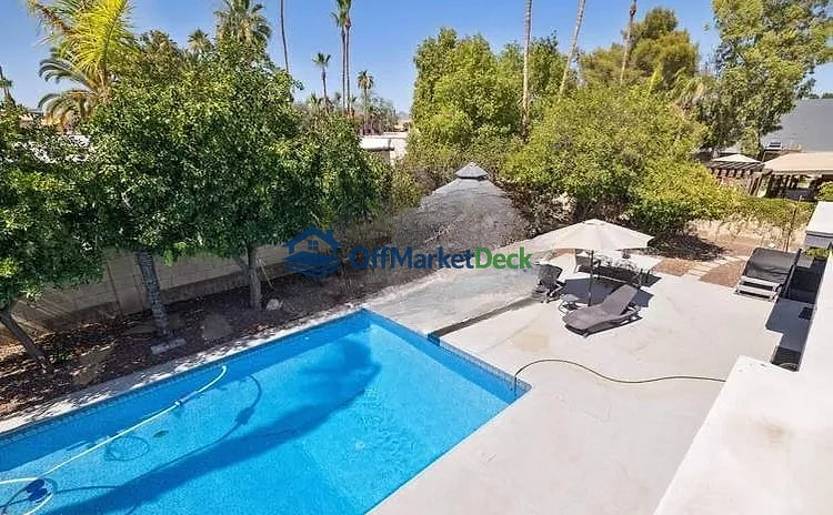 Off-market house in Scottsdale, Arizona — 3 beds, 2 baths, $850,000 — photo 8 of 8