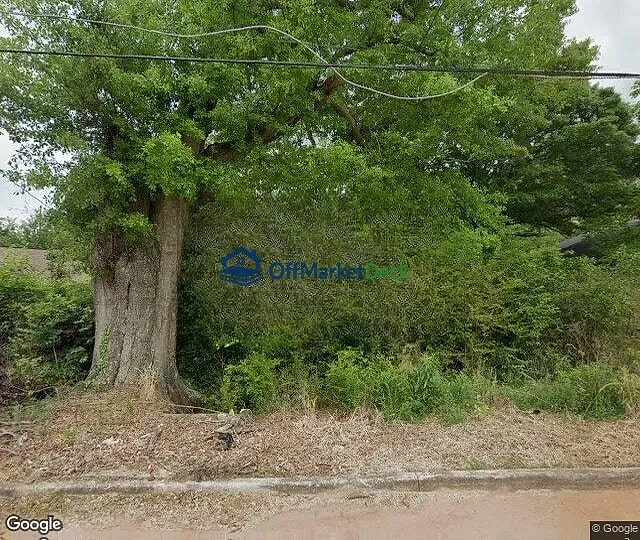 Off-market house in Griffin, Georgia — 3 beds, 1 bath, $60,000 — photo 3 of 3