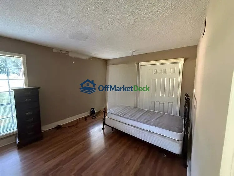 Off-market house in Hernando, Mississippi — 2 beds, 2 baths, $164,900 — photo 8 of 8